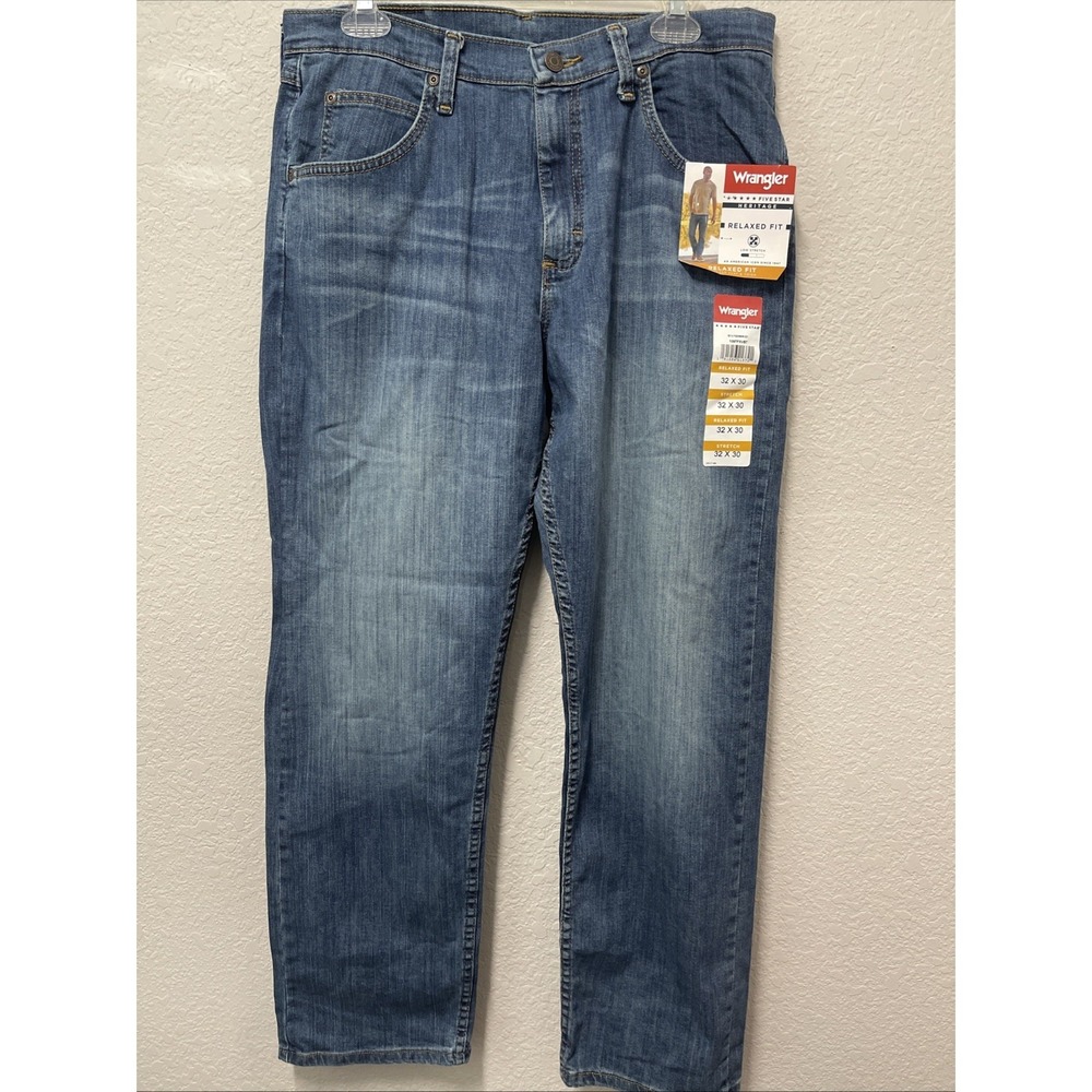 Wranglers Men's Denim Jeans Stretch Relaxed Fit NWT Size 32/30